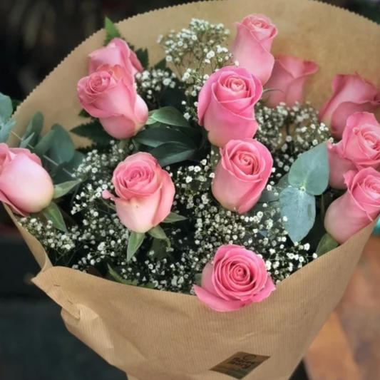 Ramo de 12 rosas rosas